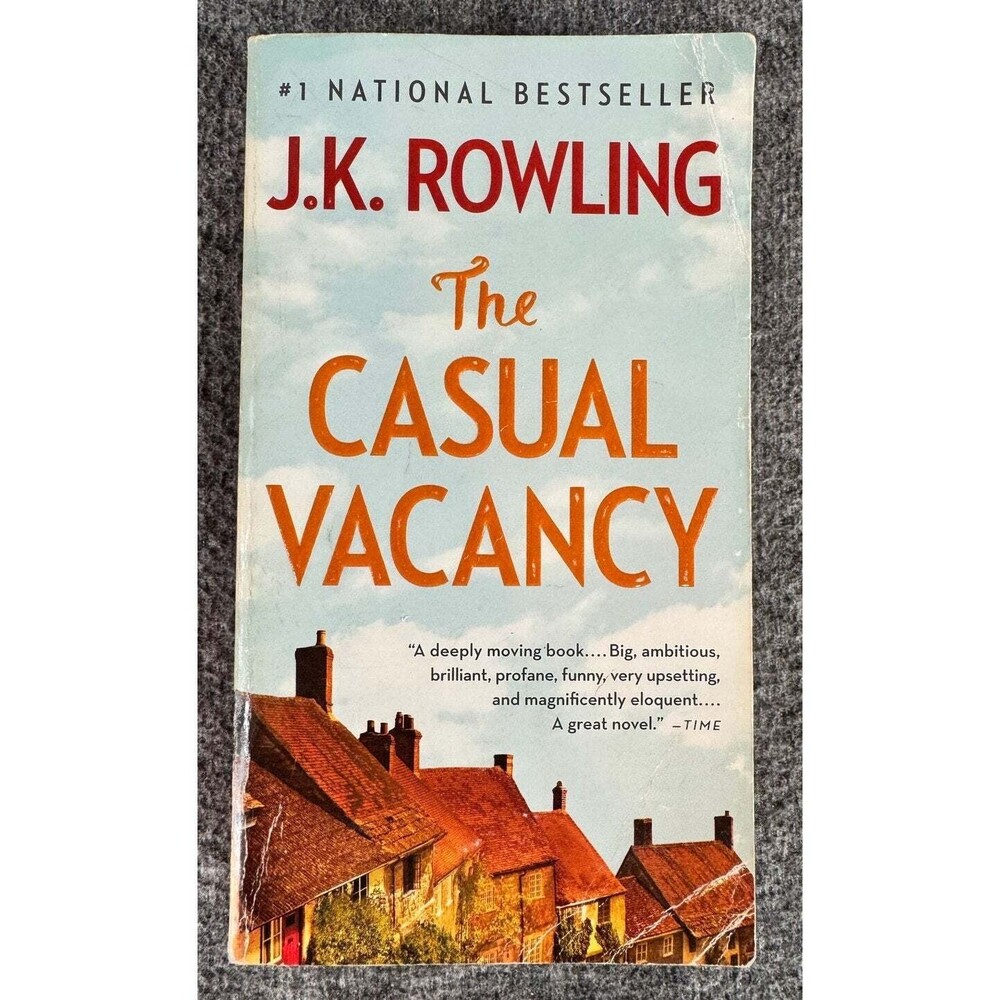 The Casual Vacancy by J.K. Rowling (Paperback)